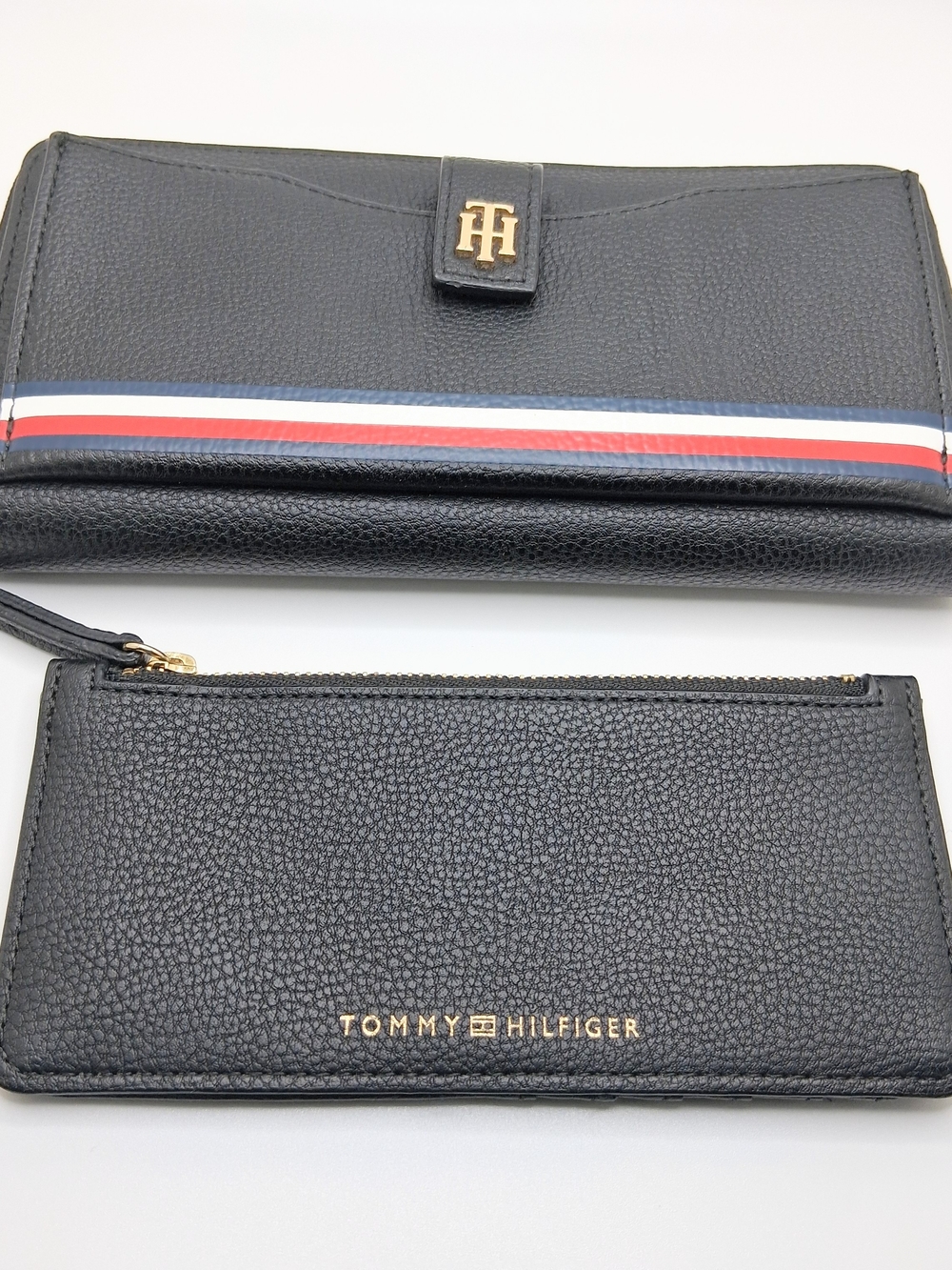 Rare Tommy Hilfiger Two-In-One Signature  Dark Blue Pebble Leather Wallet